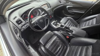 Opel Insignia 2.8 Turbo 4x4 - 12