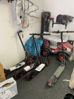 Elektrická kolobežka iscooter i9m - 12