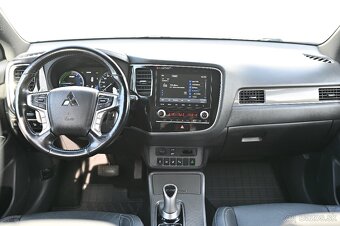 MITSUBISHI OUTLANDER CW0W (GS45 - 12