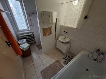 1-izbový byt, centrum mesta - 12