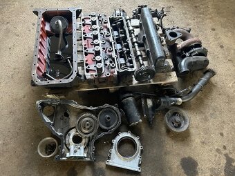 Predám motory do traktora Zetor forterra - 12