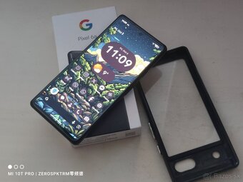 Google Pixel 6a 5G 8/128GB Black - 12