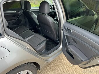 Volkswagen Golf 7 Variant 2.0 TDI 110kw - 12