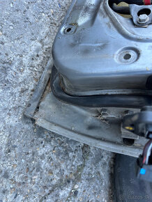 Predám zadné dvere na BMW E32 - 12