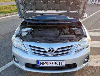TOYOTA COROLLA 1,6L benzín - sedan - 2011 - 12