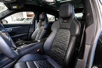 Audi RS e-tron GT - 12
