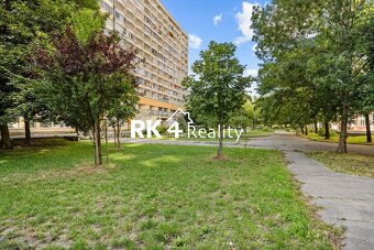 RK4 - Predaj - 2 i. byt - Petržalka - Šustekova ul. - PRED - 12