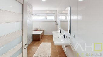 ,,REZERVOVANÝ,, - Moderná novostavba vo Vlčkovciach - 12