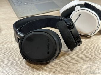 SteelSeries Arctis 5 - 12
