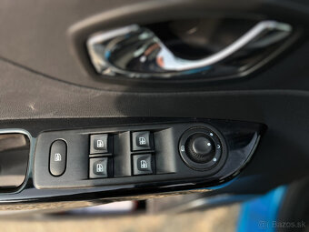 Renault Captur Energy TCe 90 Limited - 12