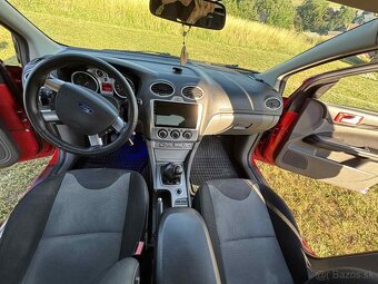 Ford Focus 2011 II - 12