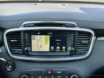 Kia Sorento 2.2 CRDi VGT 4WD ISG Platinum A/T - 12