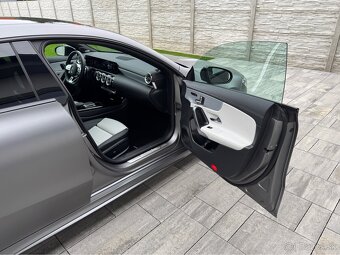 Mercedes cla 180 amg - 12
