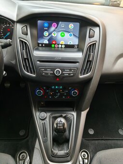 Ford Focus 1.6 Kombi - 12