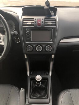 Subaru Forester 2.0D 108 kW • 4×4 • 6MT • koža • strešné okn - 12