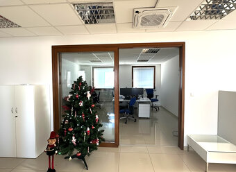 AFYREAL prenájom kancelárií v administratívnej polyfunkčnej - 12