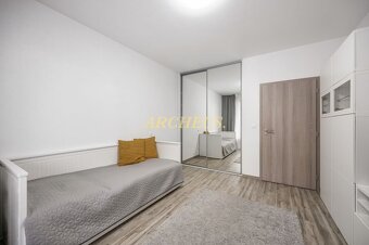 NA PREDAJ MODERNÝ 2-IZBOVÝ BYT BRATISLAVA-SLNEČNICE - 12