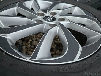 Zimne kolesa Hyundai Tucson 5x114,3 225/55 r17 - 12