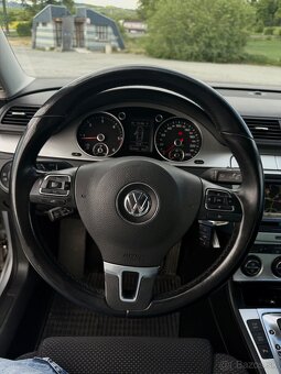 Volkswagen Passat B6 2.0 TDi - 12