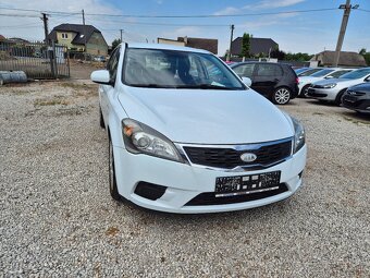Kia ceed - 12