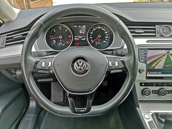 VW Passat B8 Variant Comfortline Business Panorama 1.6 TDI - 12
