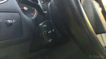 Ford Focus Combi 1.6 TDCI  Nová STK - 12