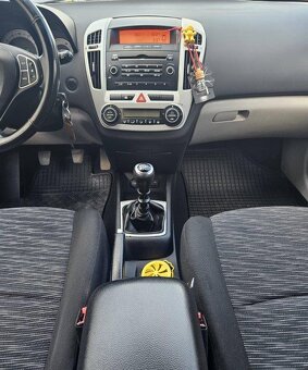 KIA c´eed 1.6 CRDi combi  84kW - nafta - 12