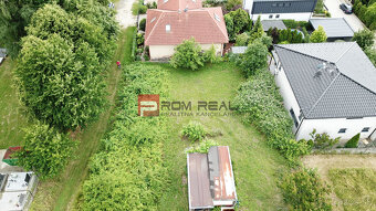 Rovinatý ideálny stavebný pozemok 609 m2 Marianka - 12