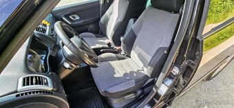 Škoda Fabia 2 1.6 16V sport - 12