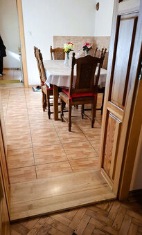 Vidiecky dom, rekonštrukcia, dvor, záhrada, 3i, všetky IS - 12