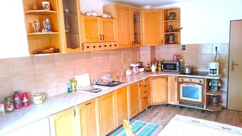 Rezervované TUreality ponúka na predaj dom 200m2 s... - 12