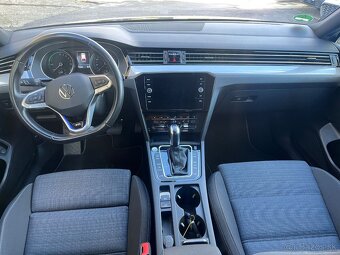 VW Passat Variant B8 GTE 1.4 TSI Plug-in Hybrid - 12