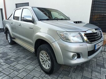 TOYOTA HILUX 2.5 D-4D - na predaj / na splatky - 12