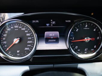 Mercedes-Benz E trieda Kombi 220 d A/T - 12