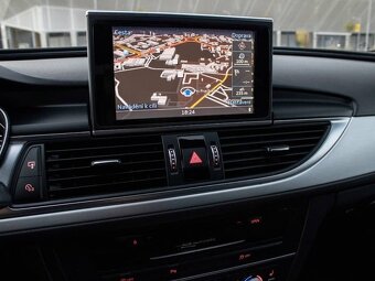 Audi A6 Avant 3.0 TDI S Line DPF 218k  S tronic, 160 kW - 12