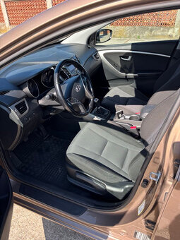 Hyundai i30 1.4i MPI DOHC CVVT Comfort - 12