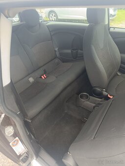 MINI COOPER D CLUBMAN 1,6 D 80 kW Automat, r.v. 2010 - 12