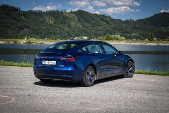 Tesla Model 3 Long Range, biely int, Premium Audio, 4x4, DPH - 12