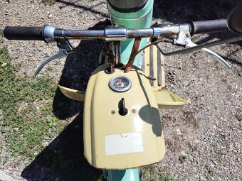 Jawa 50 typ 20 s TP a EČ kat. L1E - 12