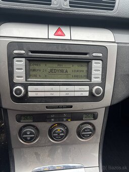 Rozpredam VW passat b6 1.9tdi - 12