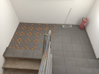 Stavebné a rekonštrukčne práce - 12