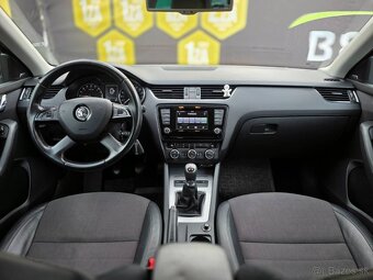 Škoda Octavia Combi 2.0 TDI Elegance/Style 4x4 - 12
