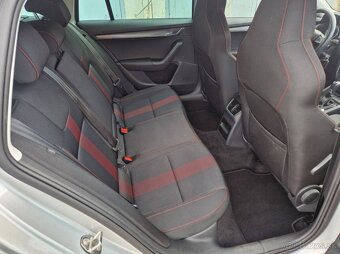 Škoda Octavia Combi 2.0 TDI - 12