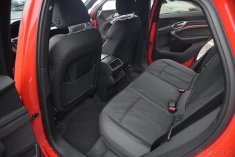Audi E-tron 55 quattro S line - 12