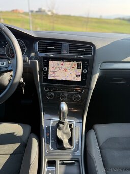 Volkswagen Golf 1.6 TDI DSG - 12