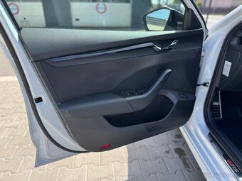 Škoda Octavia 2.0 TDI RS DSG 147kW 95000km - 12