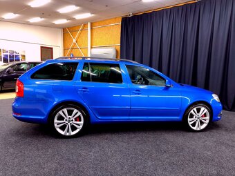 ŠKODA OCTAVIA 2 RS DSG 2,0 TDi 125kw Race Blue - 12