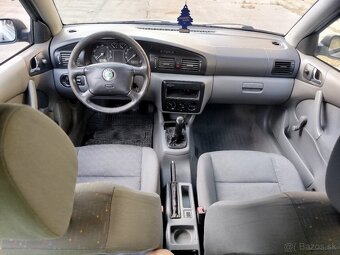 Skoda Octavia 1.6 SR 74kw benzín sedan rv.2004 - 12
