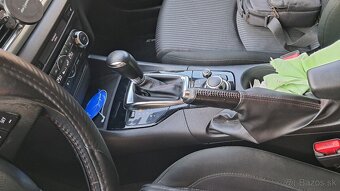 Mazda 3 skyactive automat, kamera jazdných pruhov - 12