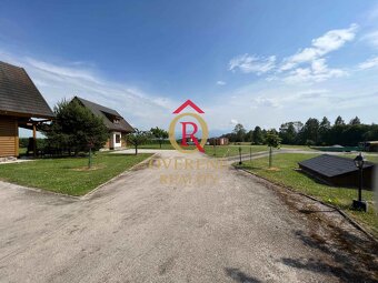 Na predaj: Samostatná rekreačná chata pri Liptovskej Mare s  - 12